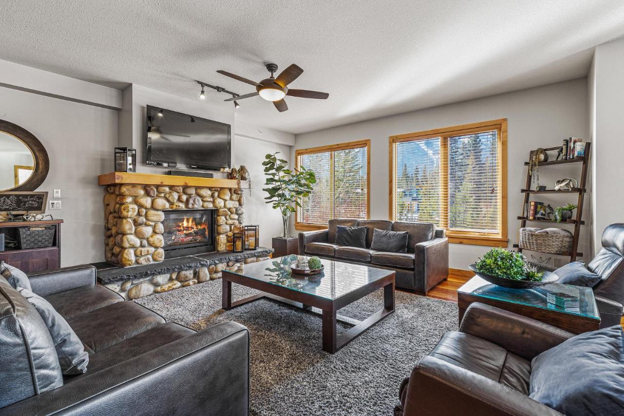 3 Bedroom Condo By Canadian Rockies Vacation Rentals Canmore Extérieur photo