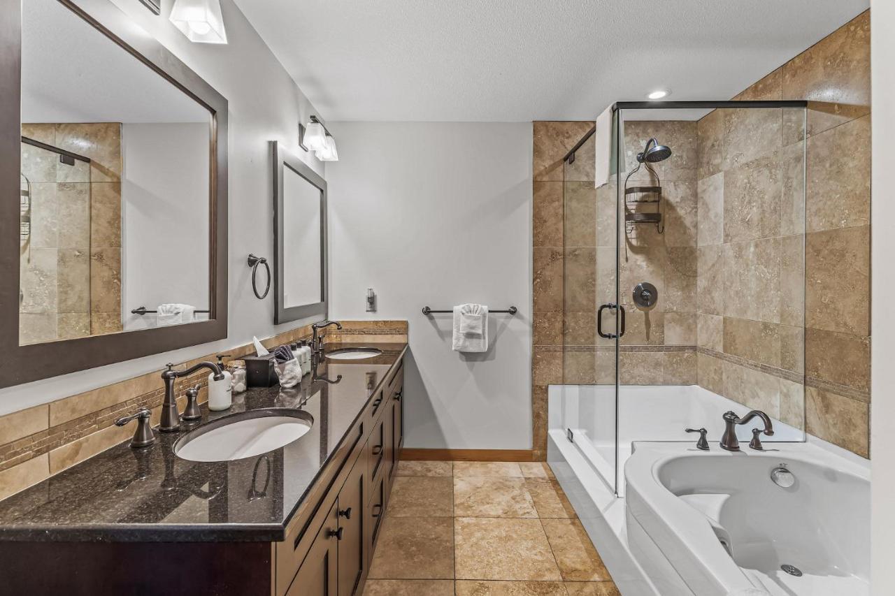 3 Bedroom Condo By Canadian Rockies Vacation Rentals Canmore Extérieur photo