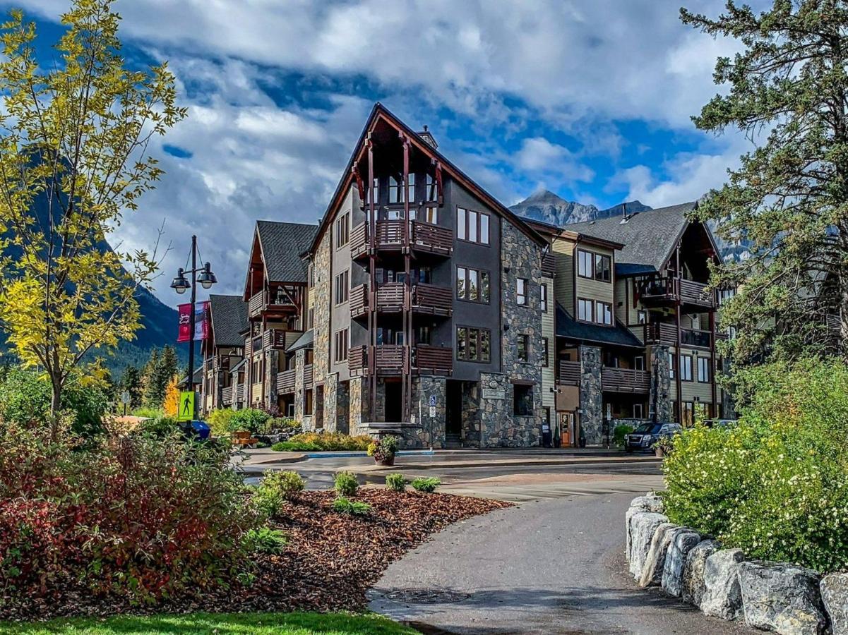 3 Bedroom Condo By Canadian Rockies Vacation Rentals Canmore Extérieur photo